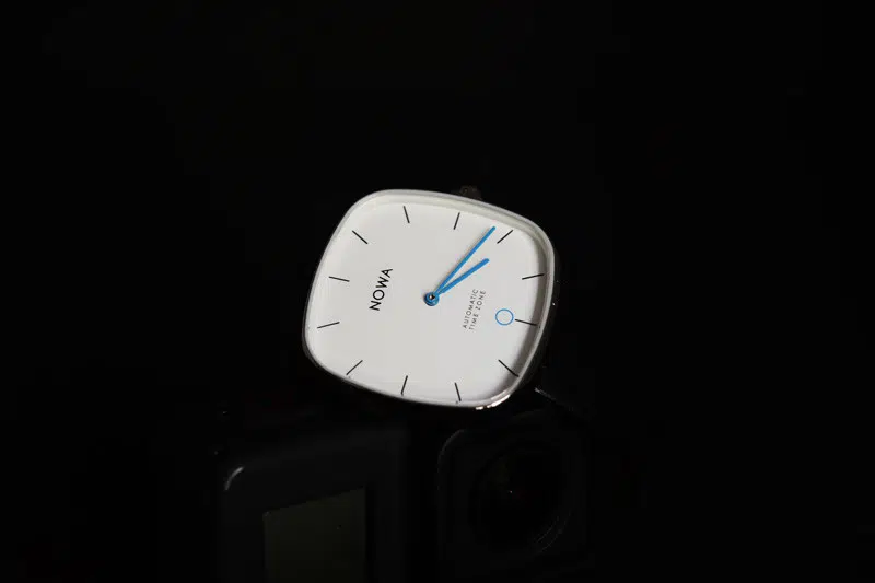 NOWA Superbe smartwatch